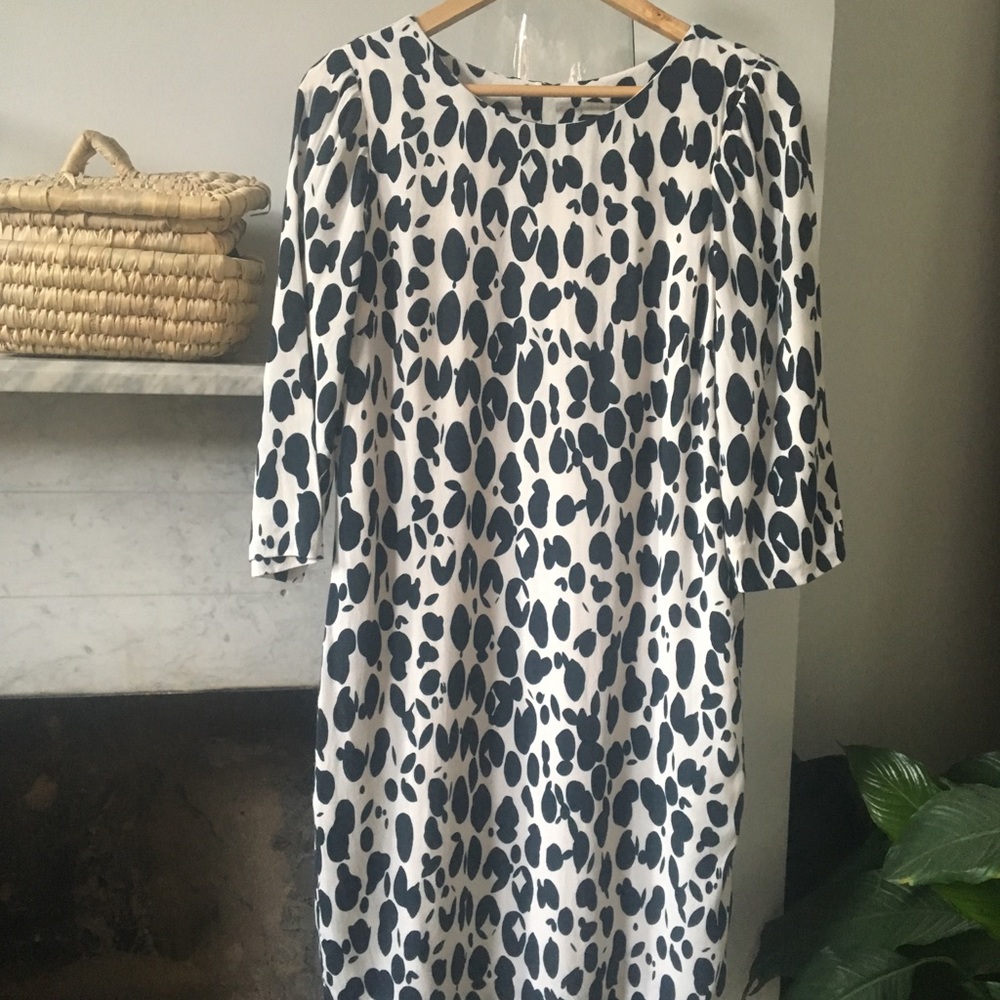 Boden | 3/4 sleeve spot print short dress